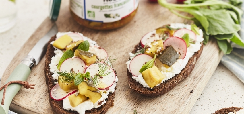 Tartines de chèvre frais